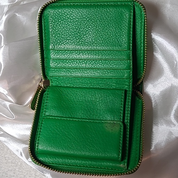 Michael Kors Green Leather Wallet - Picture 3 of 6